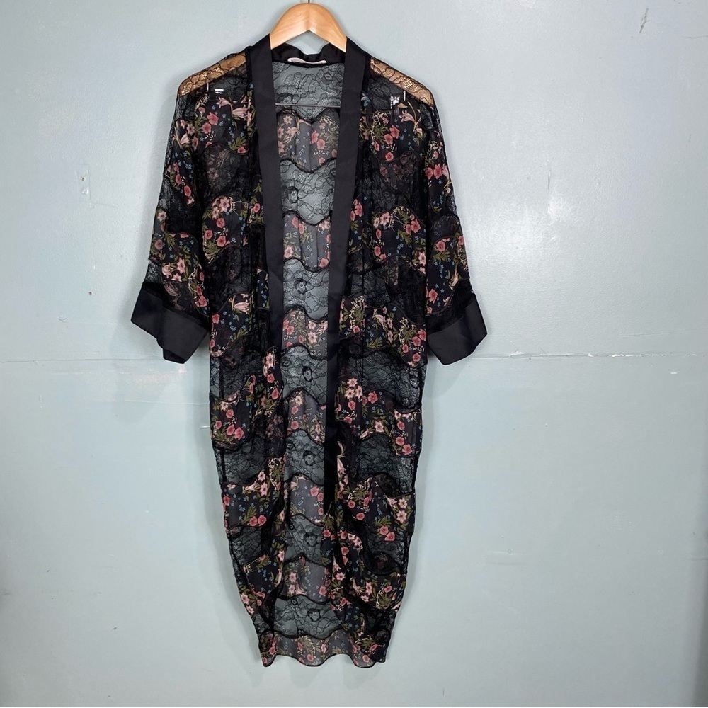 Amanda Uprichard‎ Margy Kimono Ripple Lace Floral Black Sz L